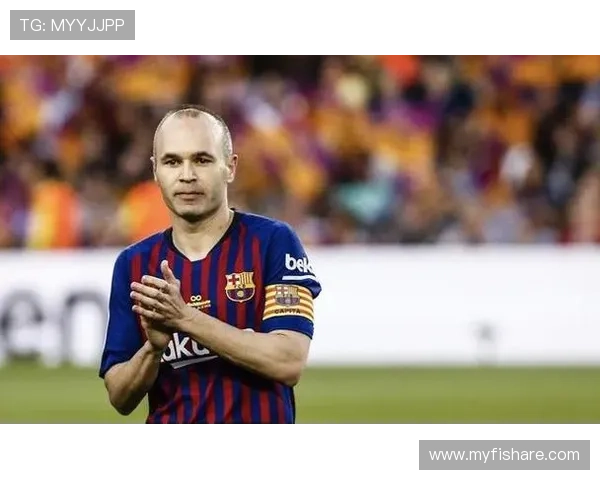 伊涅斯塔重返巴萨训练基地感慨万千回家的感觉真美好